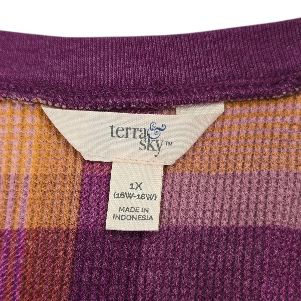 Terra & Sky Plus Size 1X Purple‎ Orange Plaid Waffle Knit Henley Top